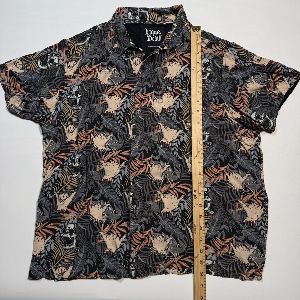 Liquid Death Shirt Mens Large Black Skull Hawaiian Aloha‎ Button Front Tropical - Picture 6 of 8